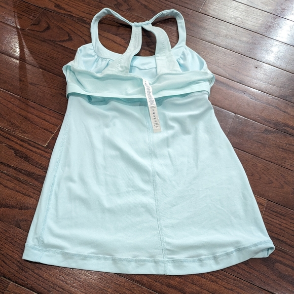 BNWT Lululemon Scoop me up tank II - aquamarine - size 6 - Picture 10 of 13
